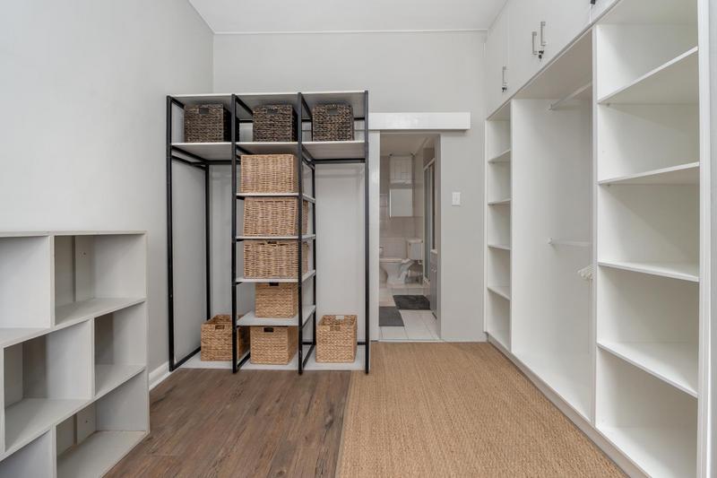 To Let 2 Bedroom Property for Rent in Sea Point Western Cape